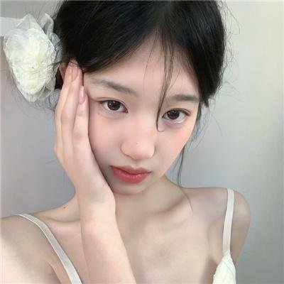 苦恼人的笑